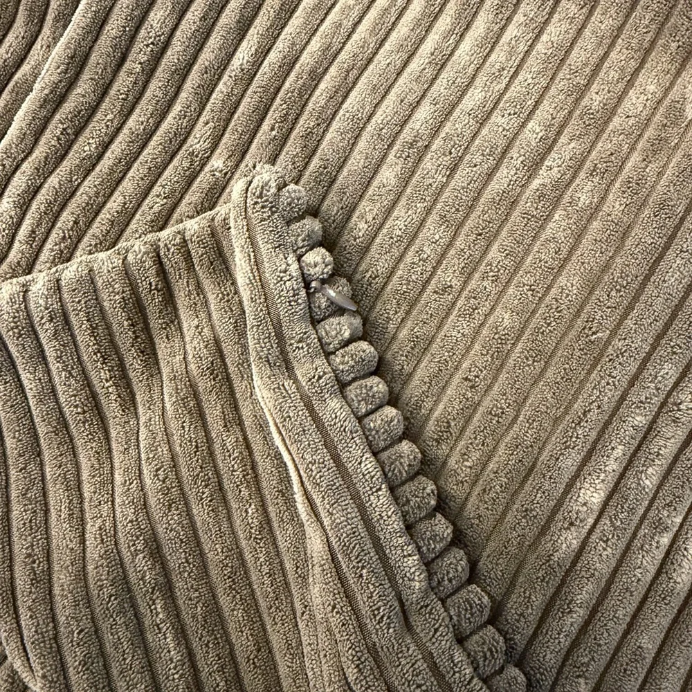 Plush Chenille Ribbed Throw Pillow Covers, Set of 2 for 18x18 Inserts